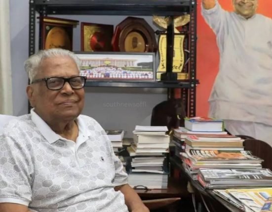 achuthananthan hospitalized