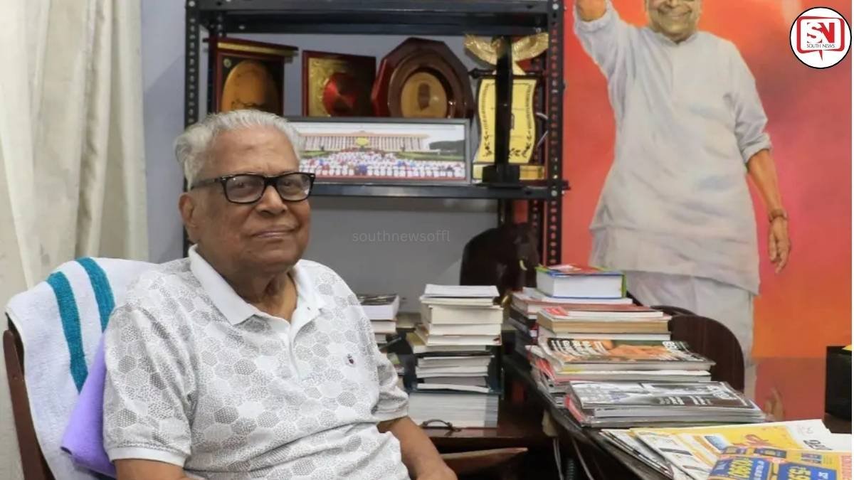 achuthananthan hospitalized