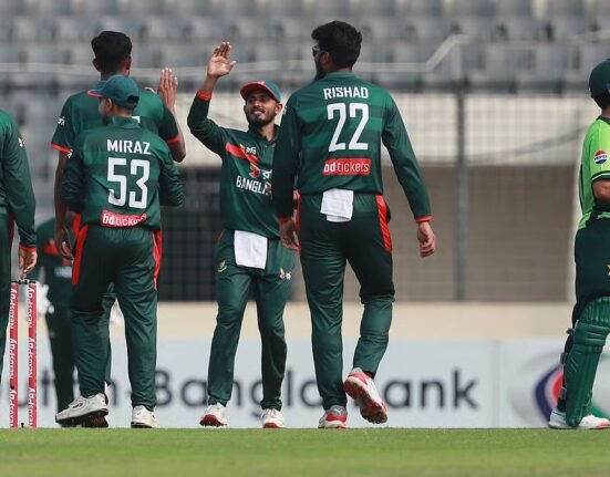 Pakistan vs Bangladesh